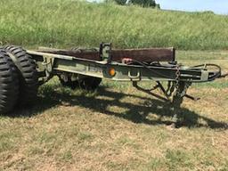 Single axle army trailer w/dual wheels NO TITLE