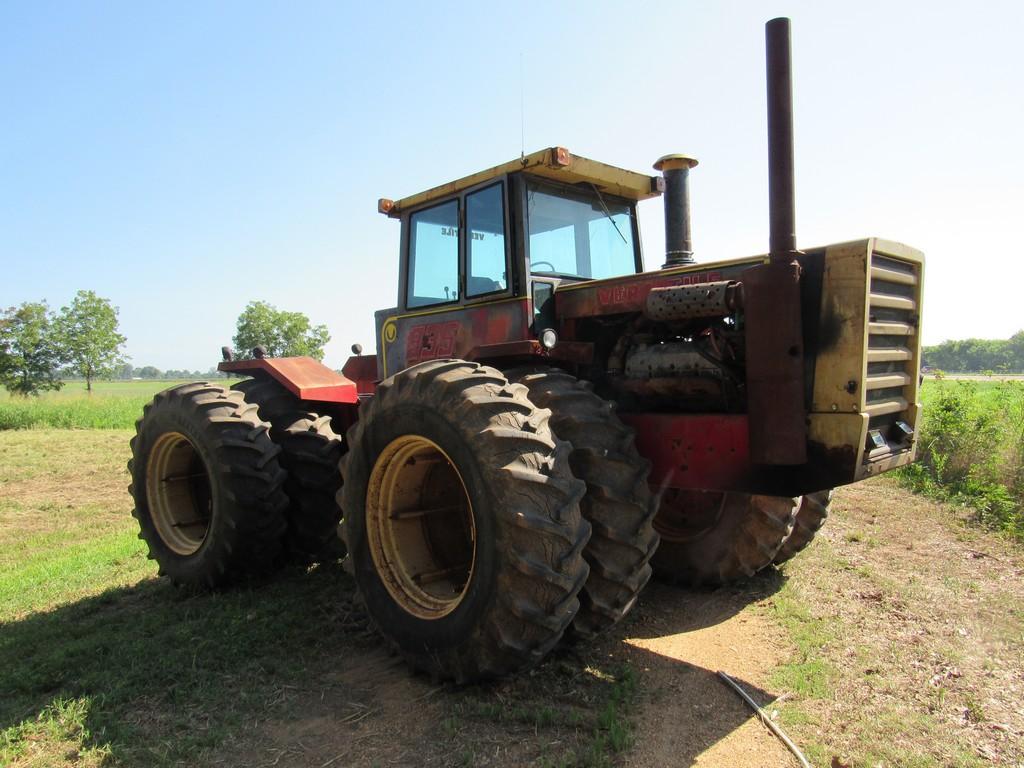 Versatile 935 Cummins diesel