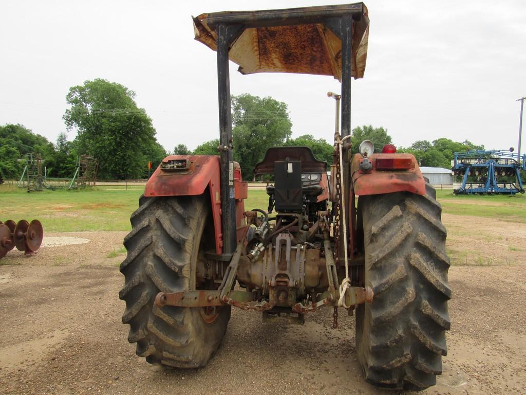 Massey Ferguson 261 Diesel Tractor SALVAGE