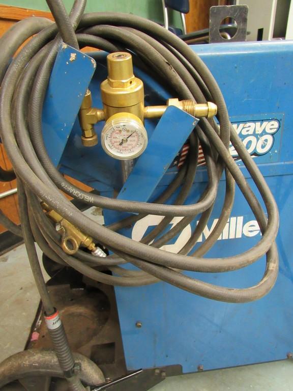 MILLER SYNCROWAVE 200 - STICK AND TIG