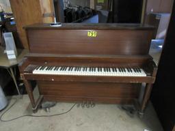 BALWIN HAMILTON PIANO