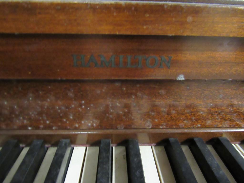 BALWIN HAMILTON PIANO