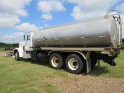 1979 PETERBILT WATER TRUCK