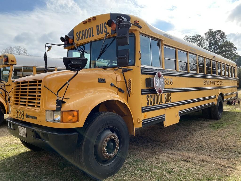 1996 Thomas Built by Navistar 3800