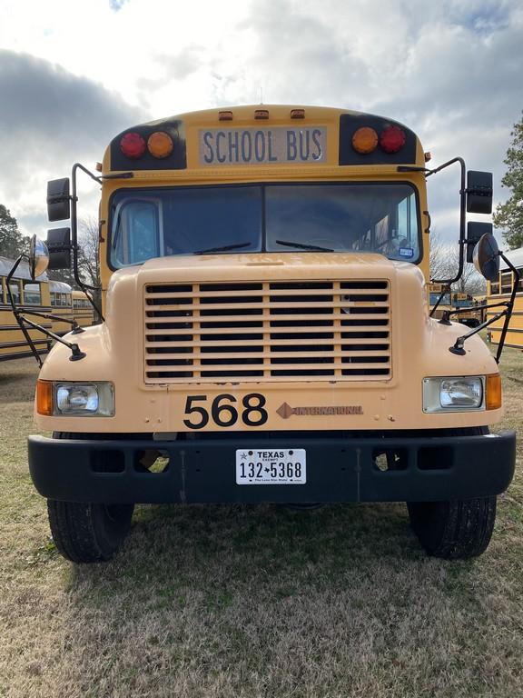 1996 Navistar 3800