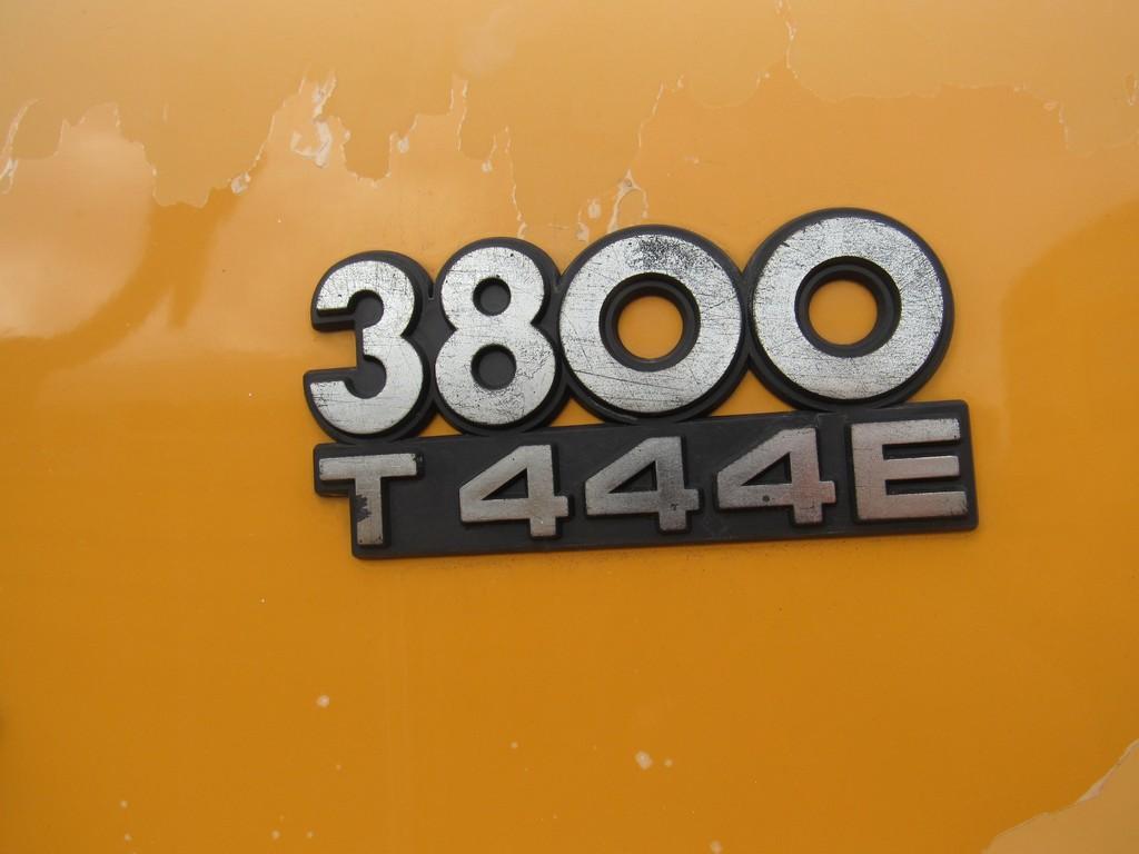 1996 Navistar 3800