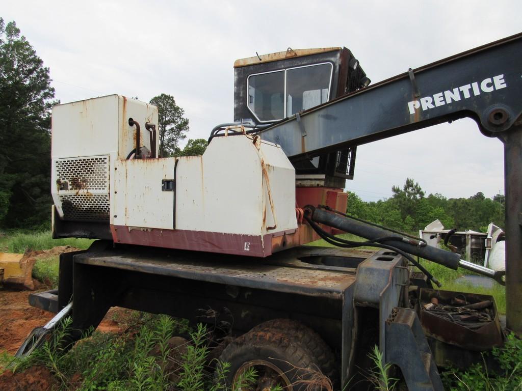 Mack truck w/prentice 410 ex log loader SALVAGE