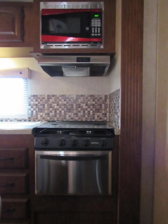 2015 Forest River Wildwood 5th Wheel Camper