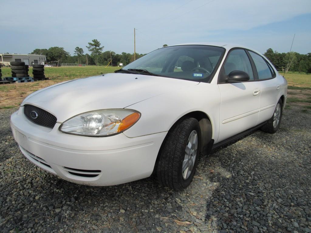 2006 Ford Taurus