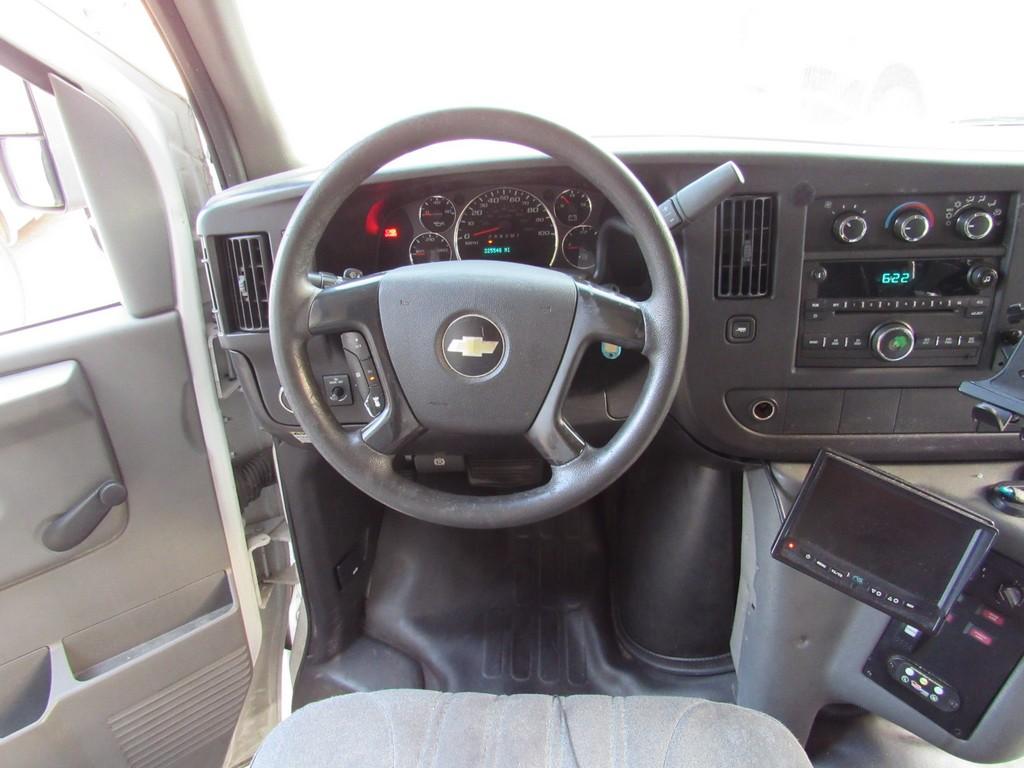 2010 Chevrolet 4500 Glaval Bus