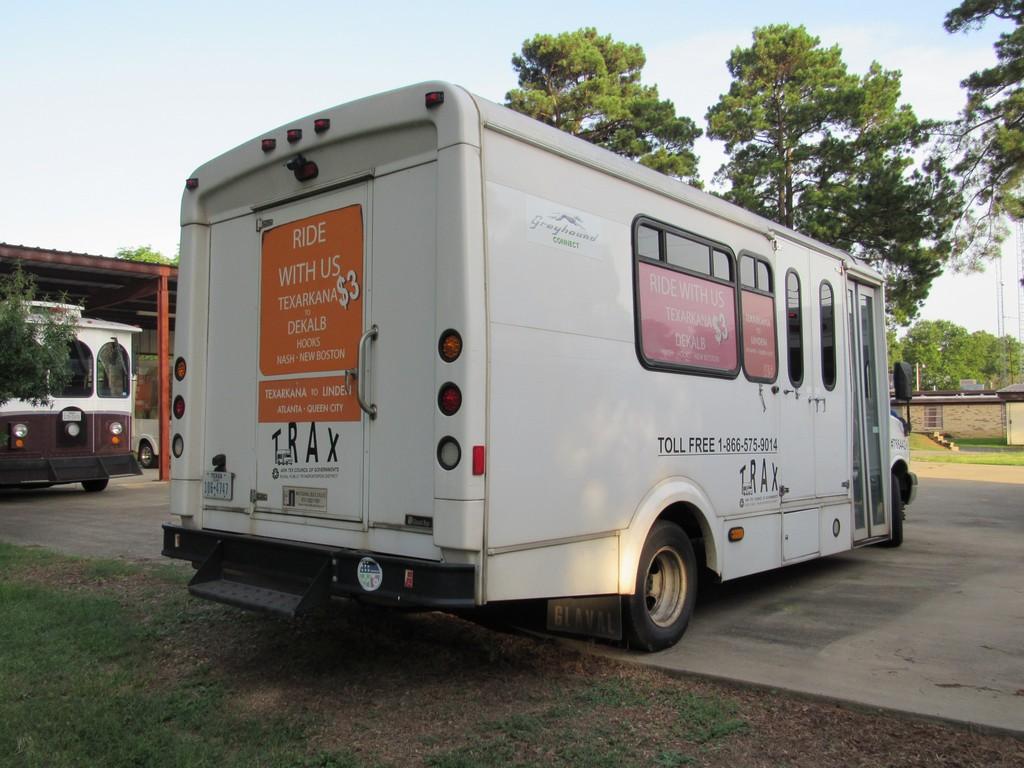 2010 Chevrolet 4500 Glaval Bus