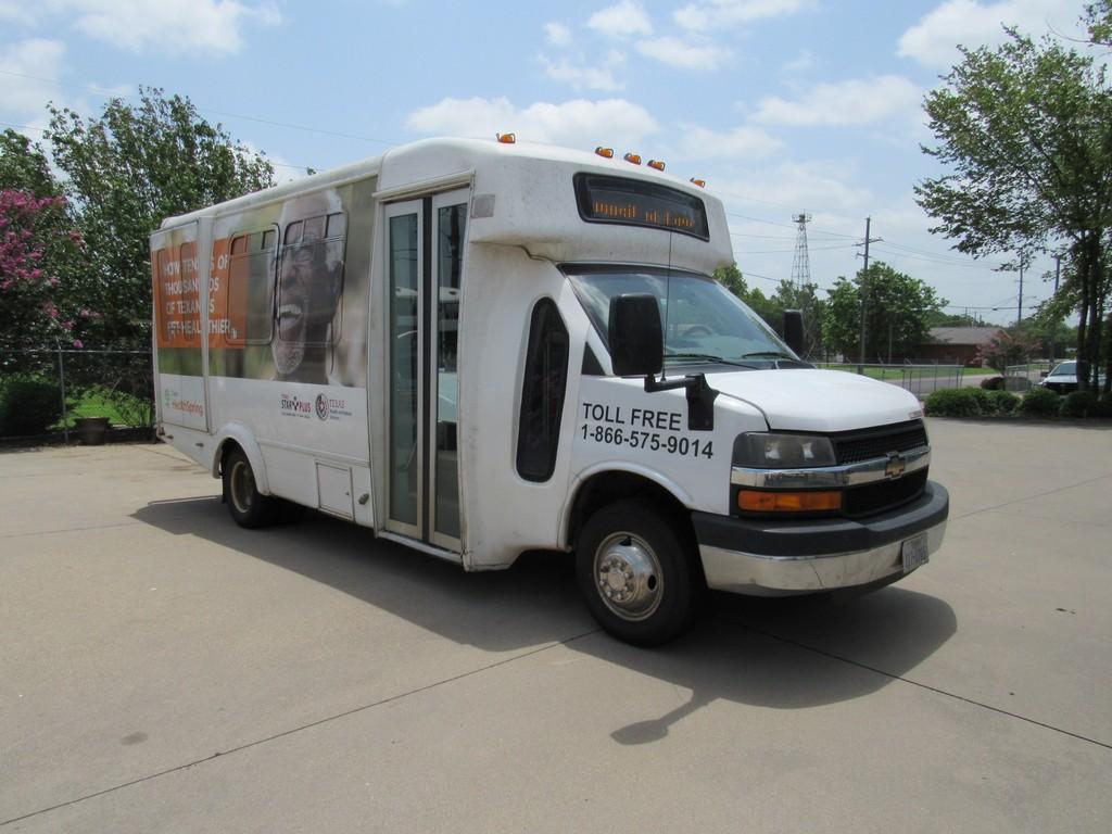 2014 Chevrolet Goshen Commercial Bus