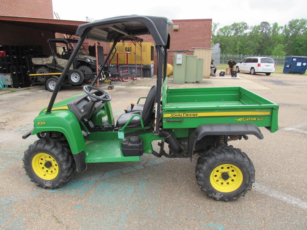 John Deere Gator XUV 4x4 620i