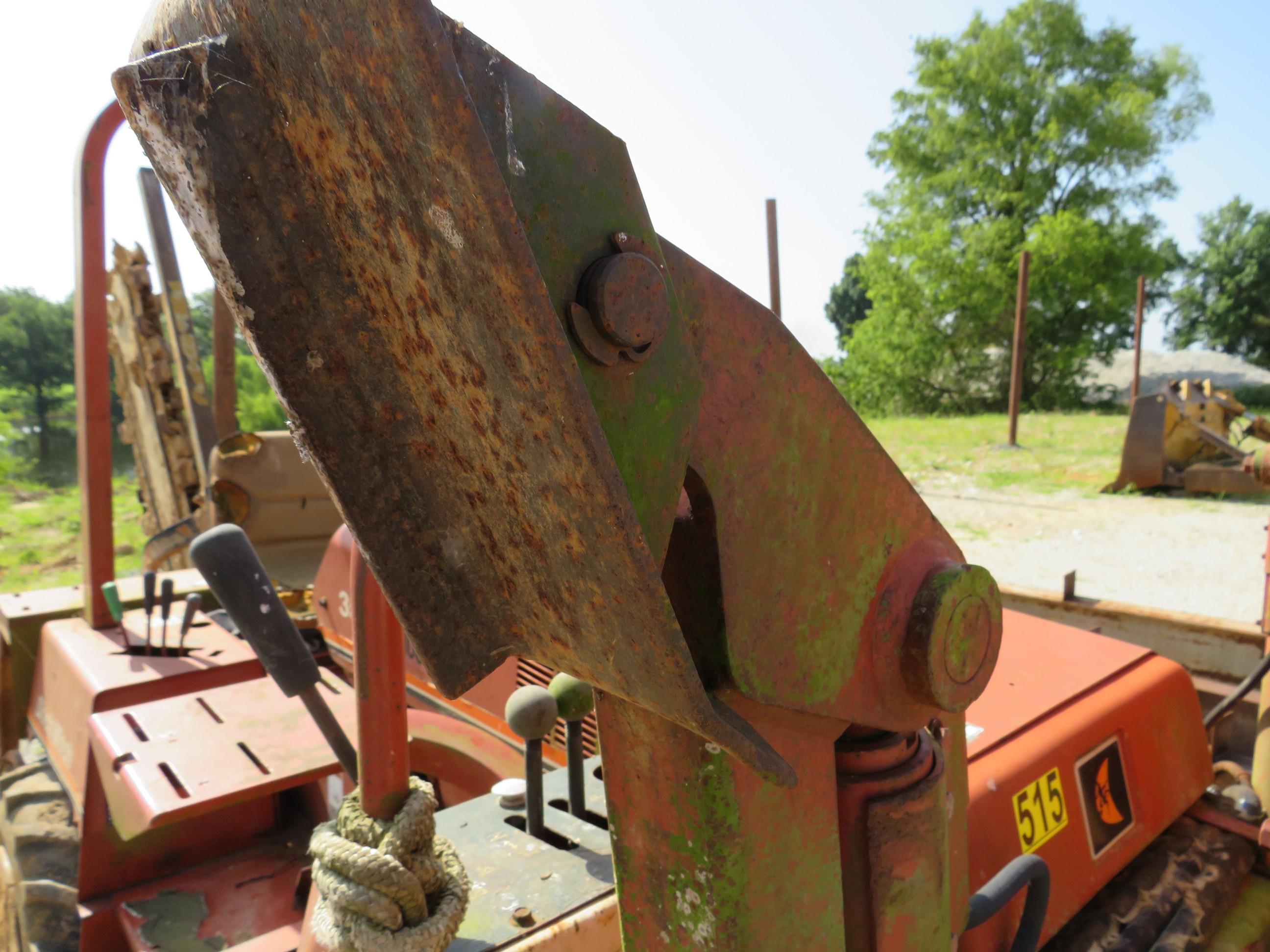 Ditch Witch 3500 DDLBS Trencher