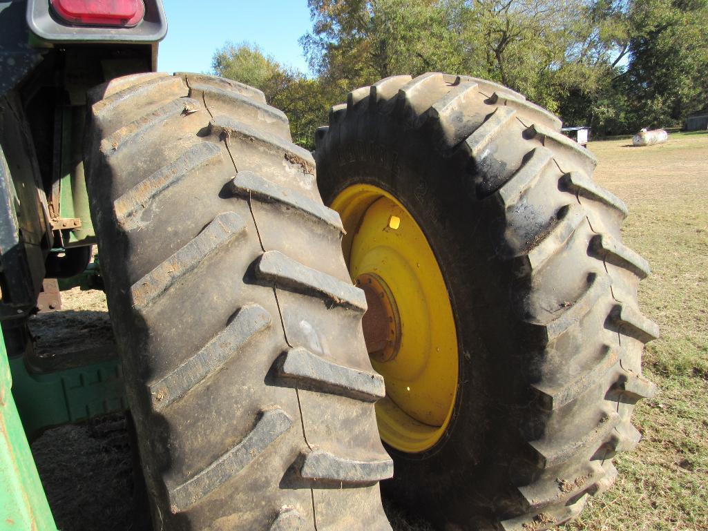 1993 John Deere 4960 Cab Tractor