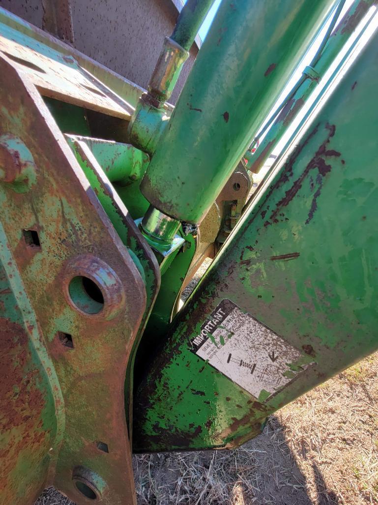 John Deere 6410 4x4 tractor w/loader