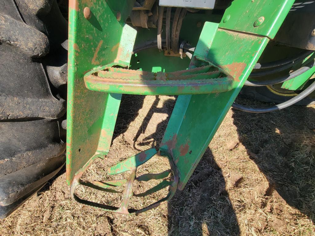 John Deere 6410 4x4 tractor w/loader