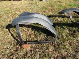 Front tractor fenders for MFWD tractor - 2