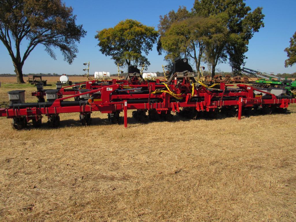 2013 Case IH 1230 Planter