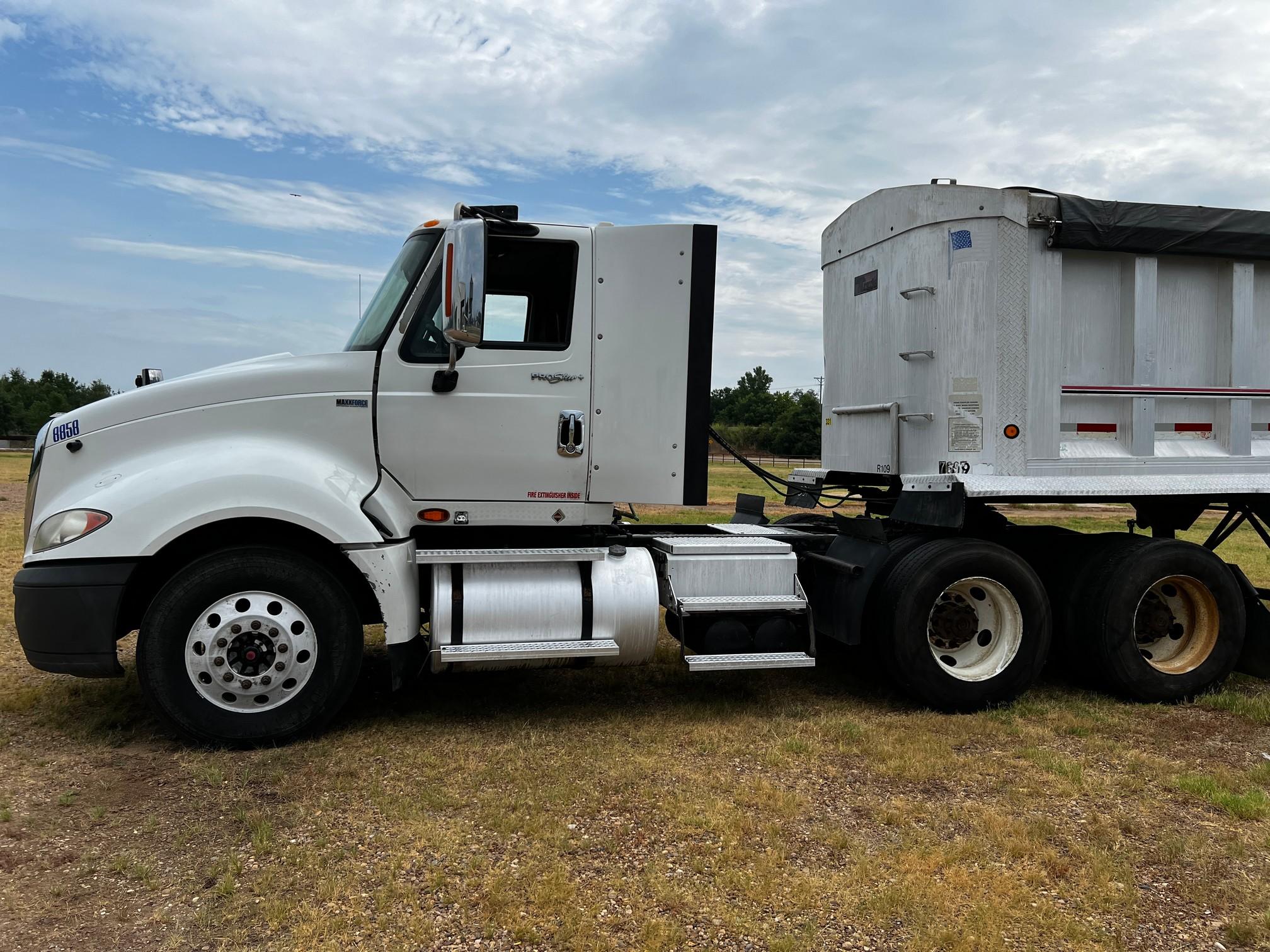 2013 International Navistar Prostar+ 122 6x4