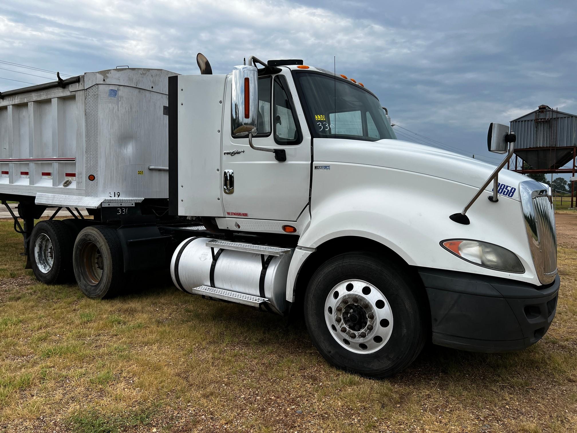 2013 International Navistar Prostar+ 122 6x4