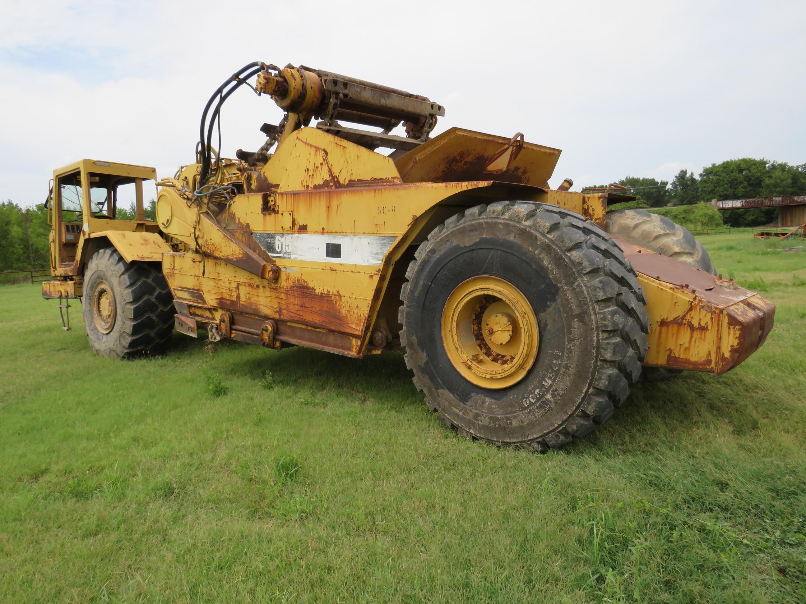 Caterpillar 615C Series II Scraper