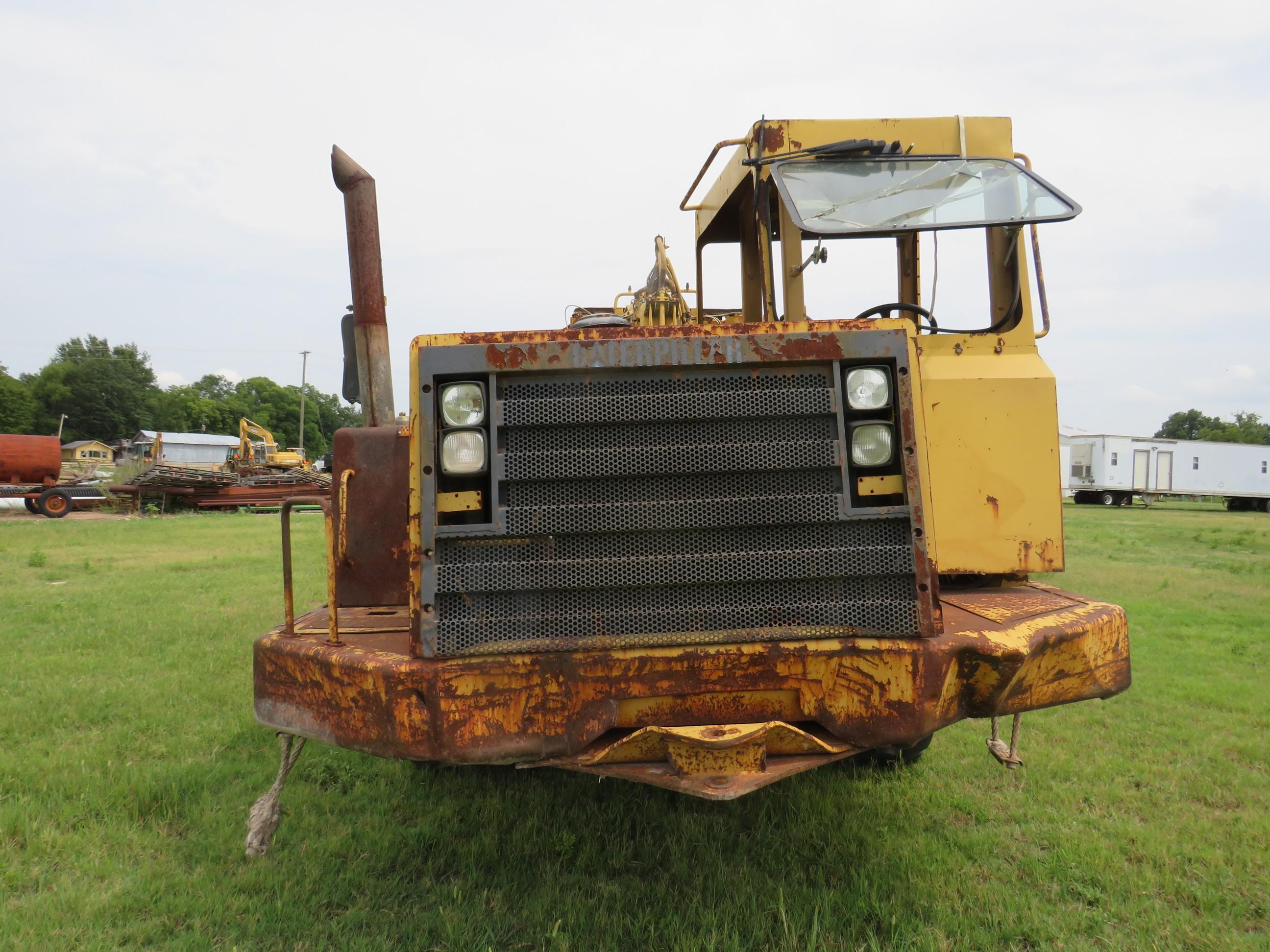 Caterpillar 615C Series II Scraper