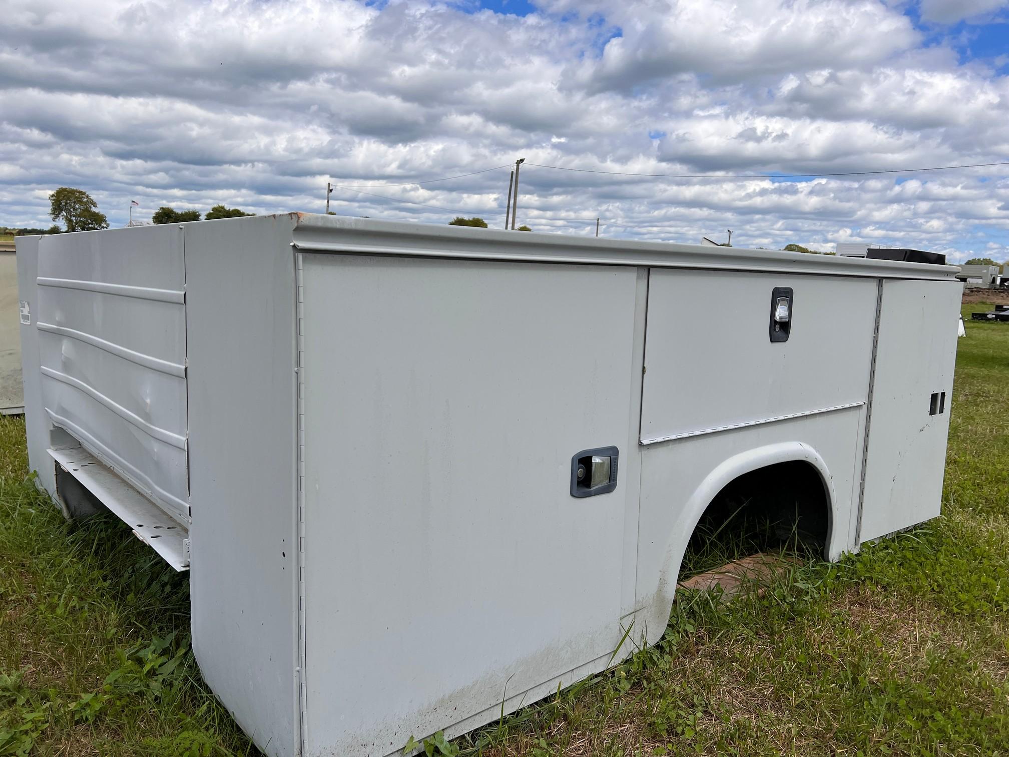 Knapheide service body truck bed 8' x 9'