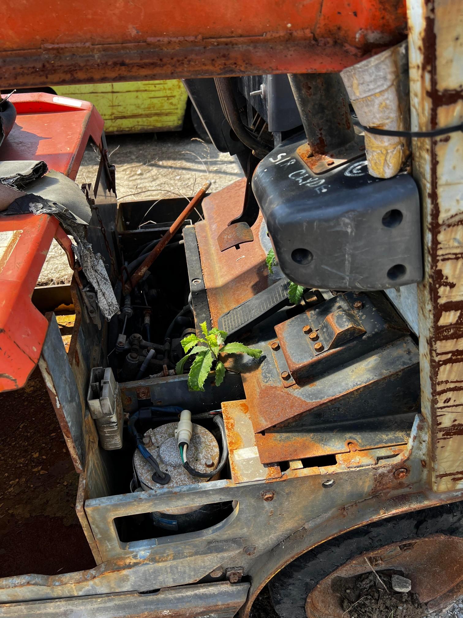 Toyota electric forklift CONDITION UNKNOWN