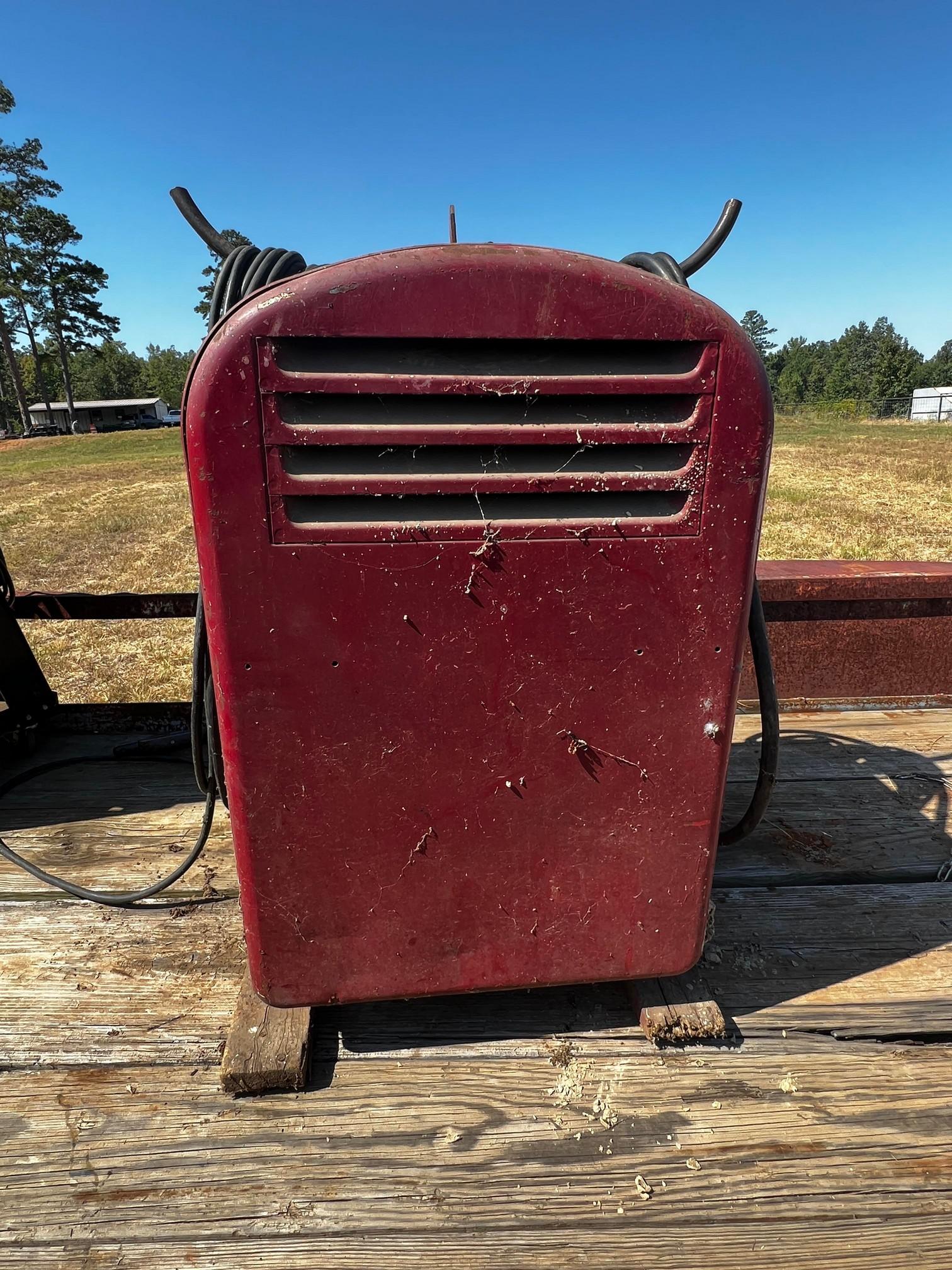 Lincoln Idealarc 250 Electric Welder