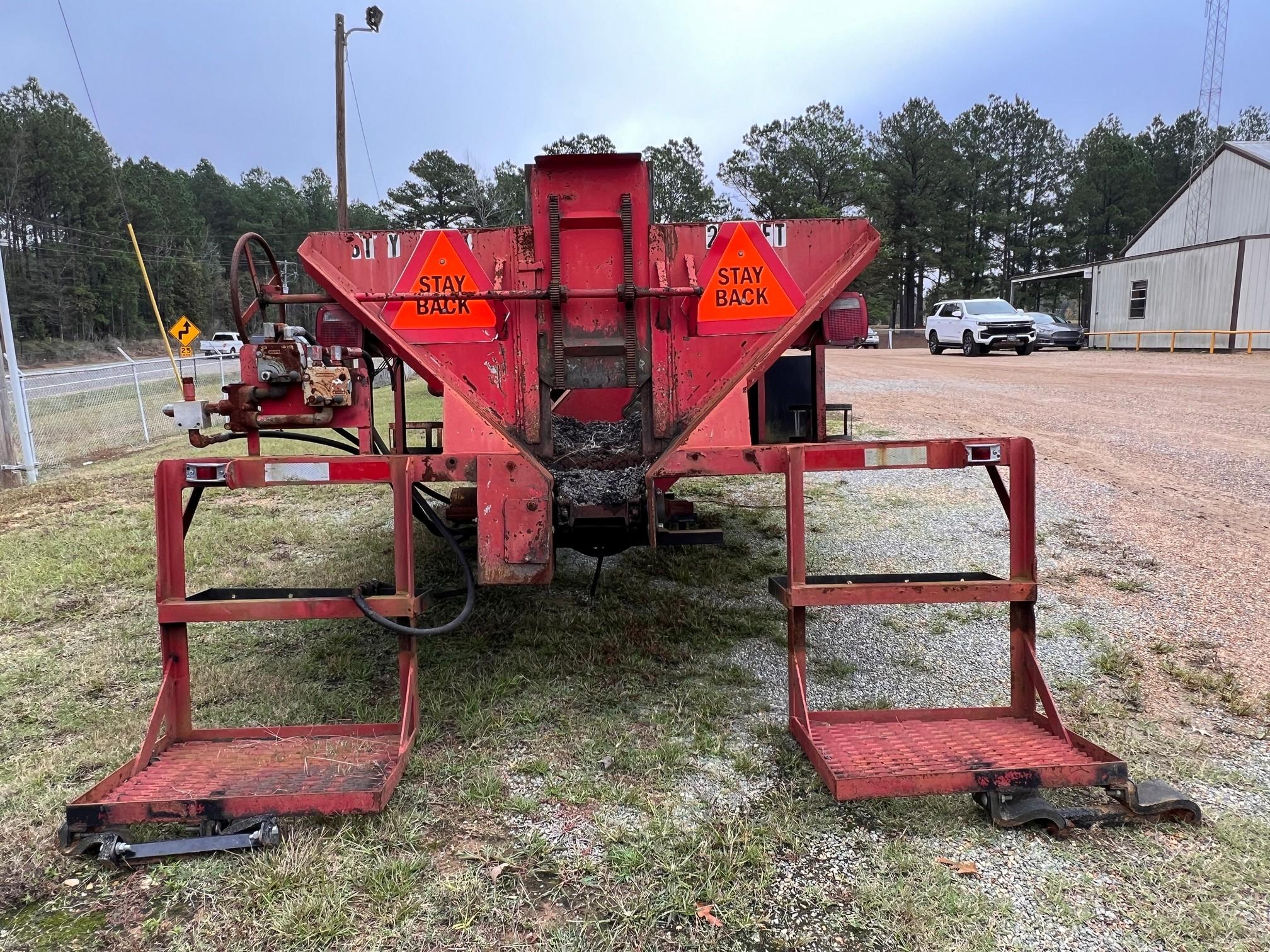 Distribution bed, hydraulic bottom chain