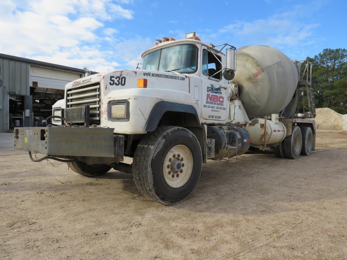 1993 Mack RD690S Concrete Mixer Truck