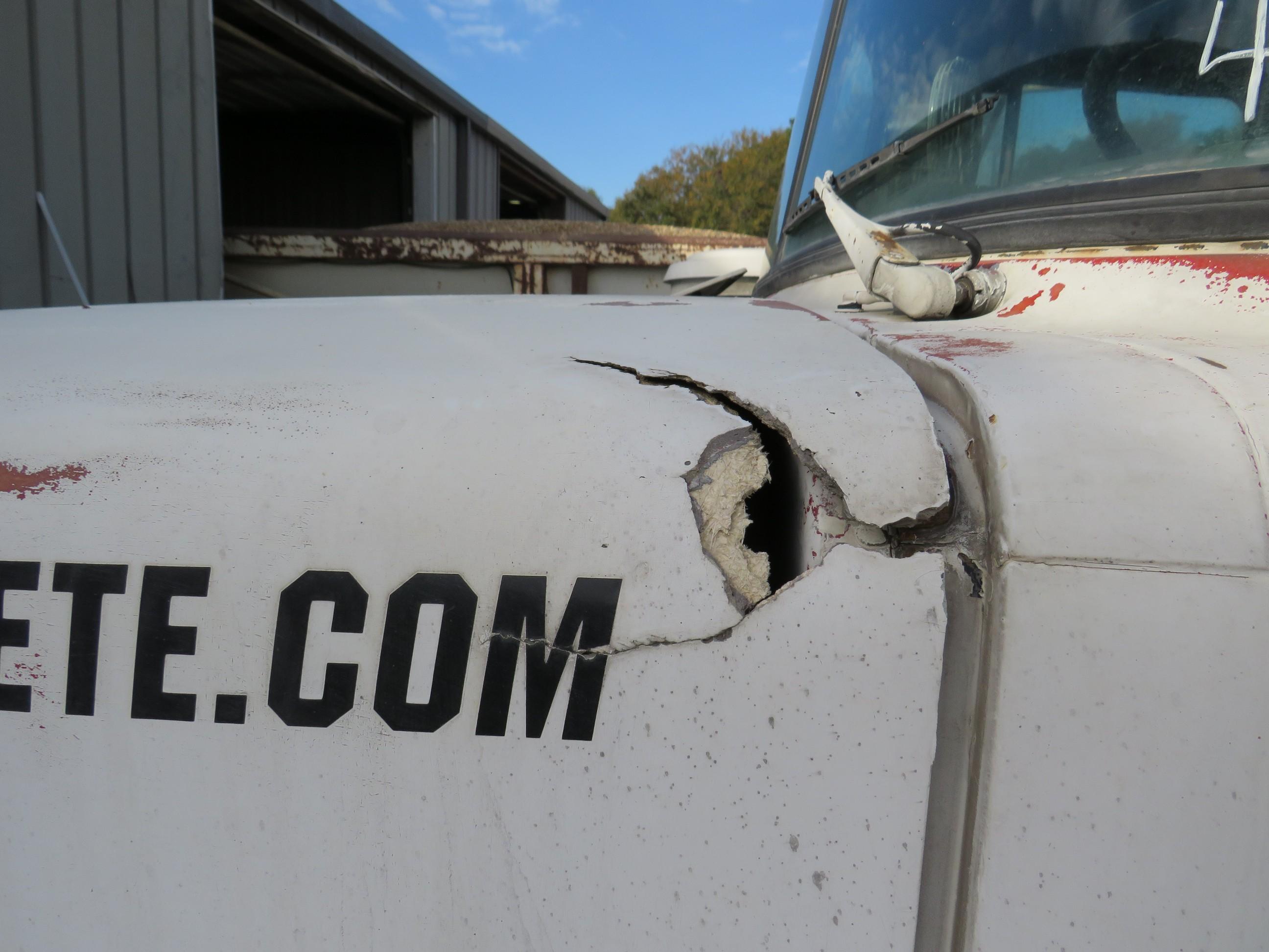 1993 Mack RD690S Concrete Mixer Truck