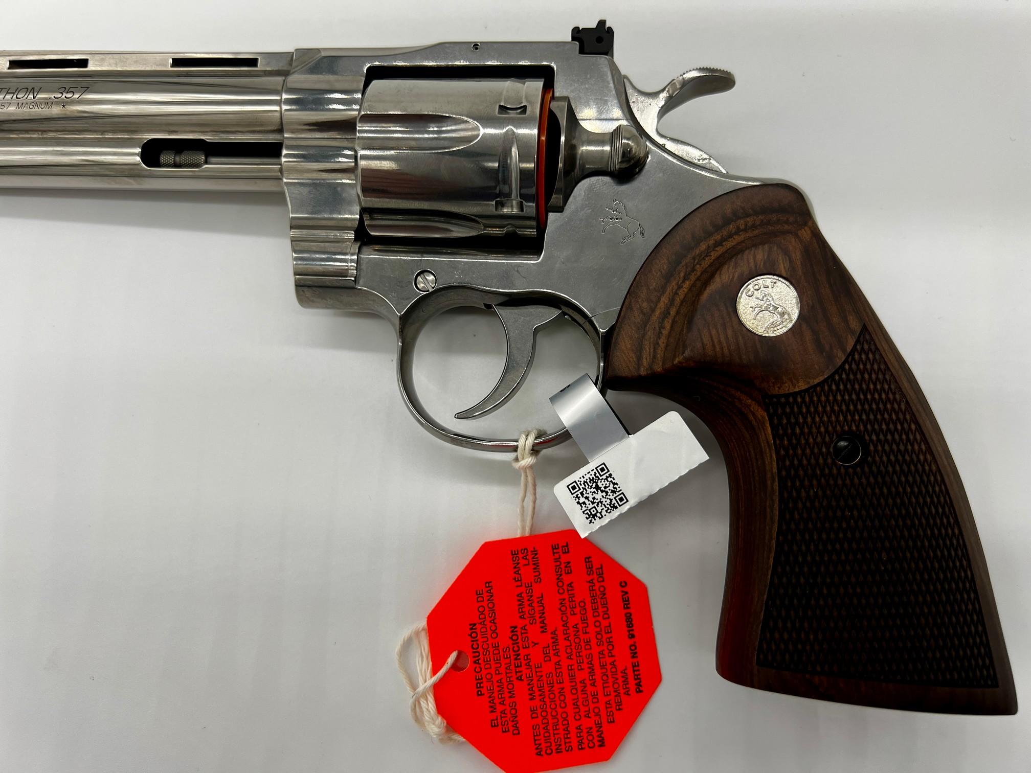 Colt Python 357 Box and plastic,