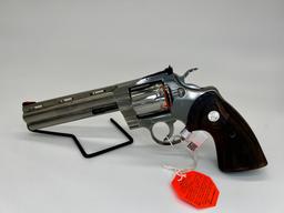 Colt Python 357 Box and plastic,