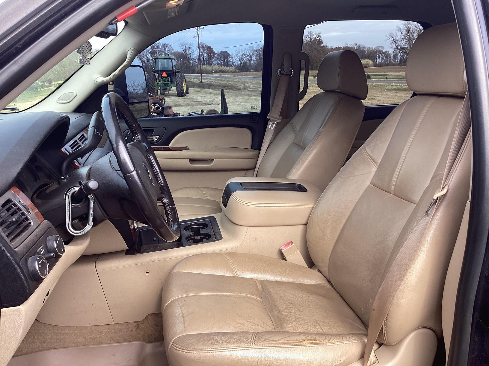 2008 Chevrolet Silverado LTZ 2500HD Blue Crew cab Z71 4x4