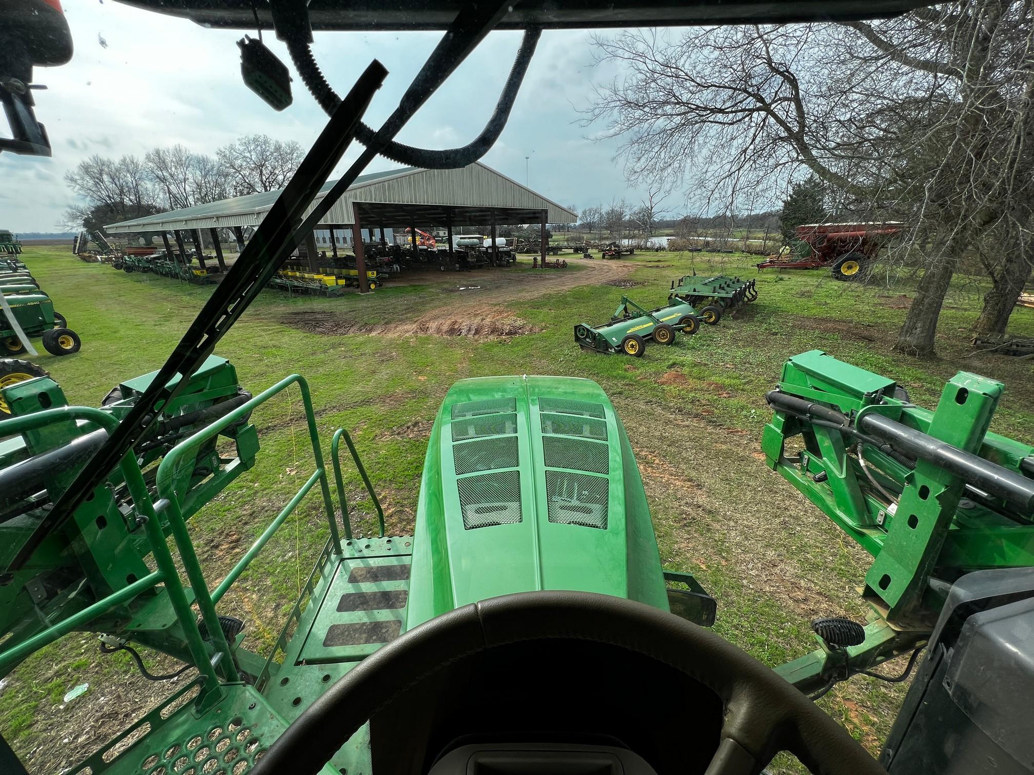 2021 John Deere R4038 Self-Propelled Sprayer 100' Boom