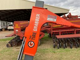 2019 The Tire Grabber with quick attach Model TG4000H.  SR 2019-01-00073