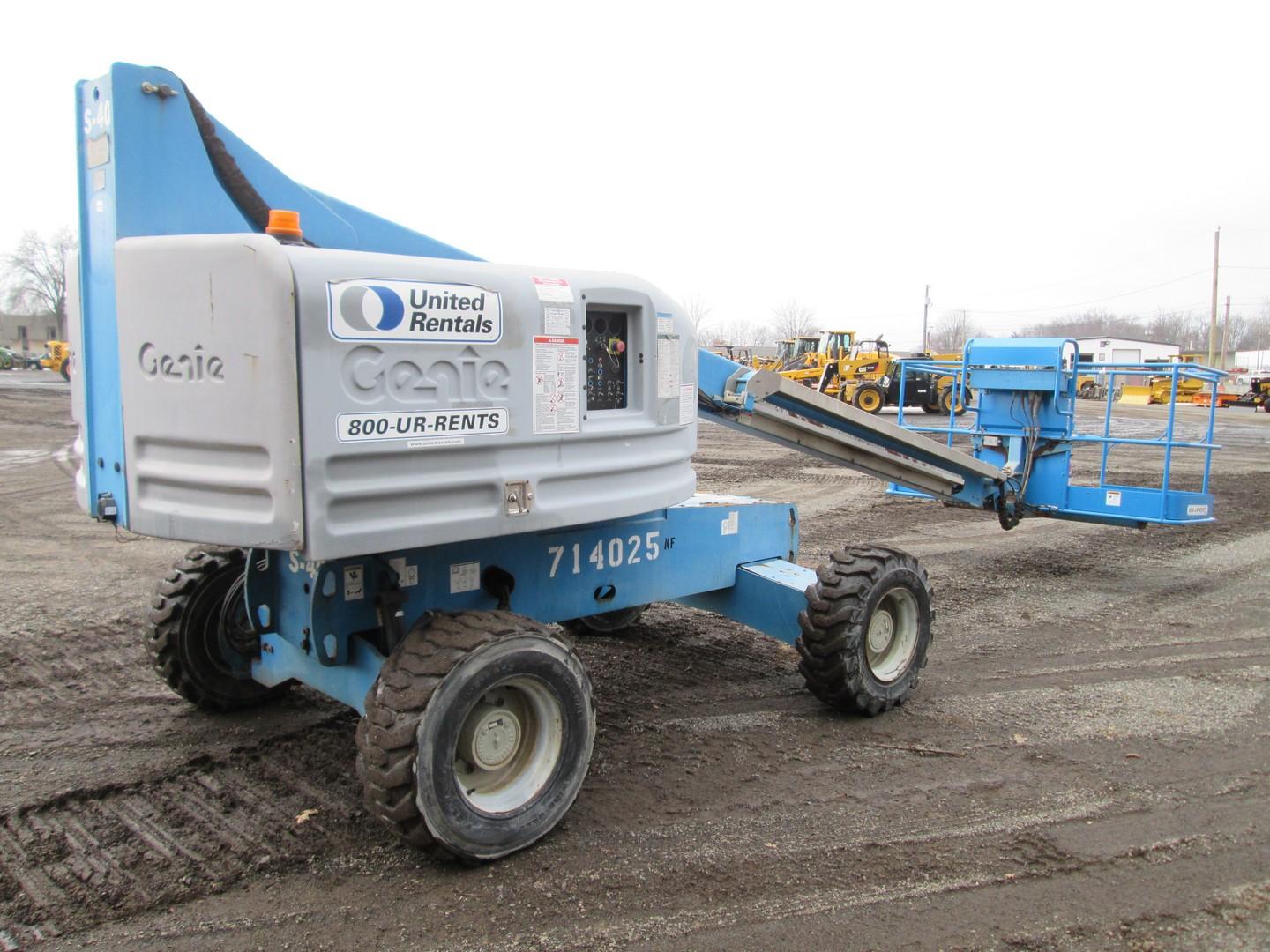 2007 Genie S-40 Boom Lift