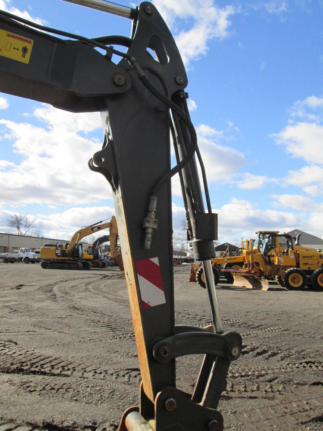 2013 Volvo ECR88 Midi Excavator