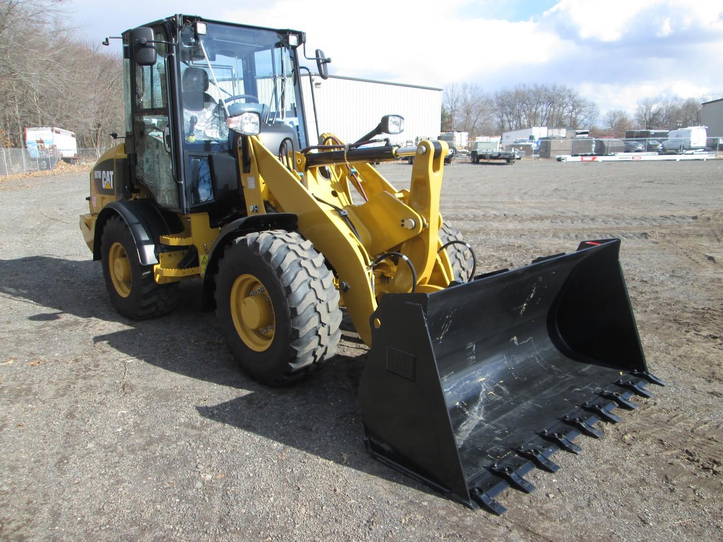 2017 Caterpillar 907M Rubber Tire Wheel Loader