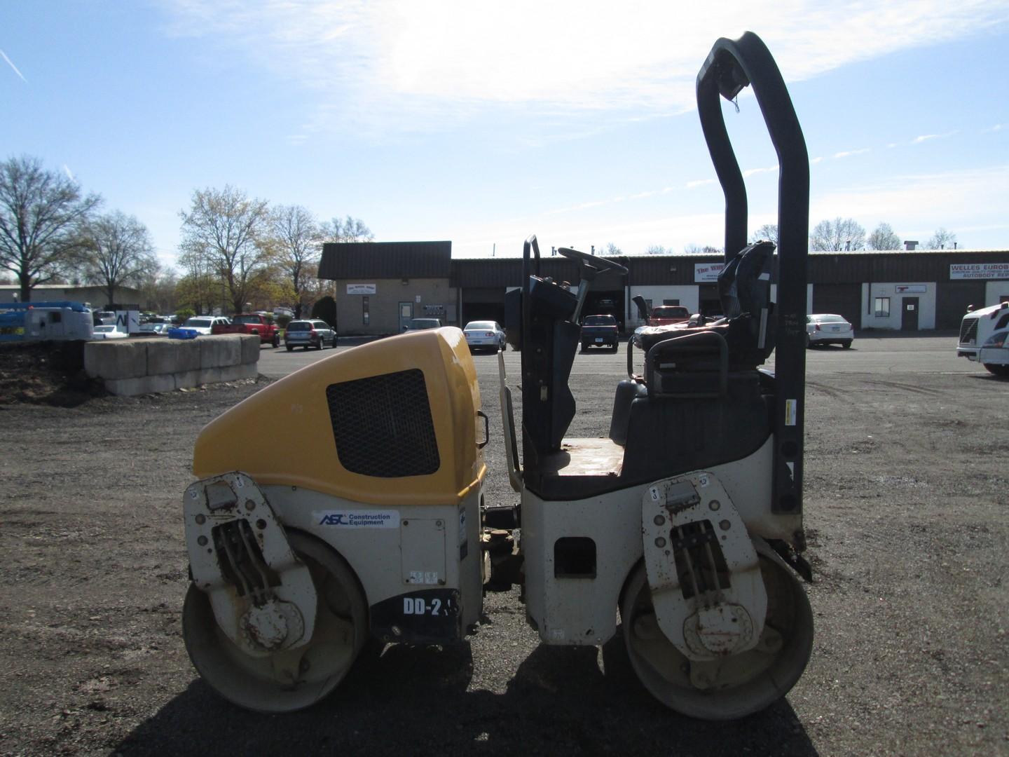 2007 Volvo DD24 Double Drum Vibratory Roller