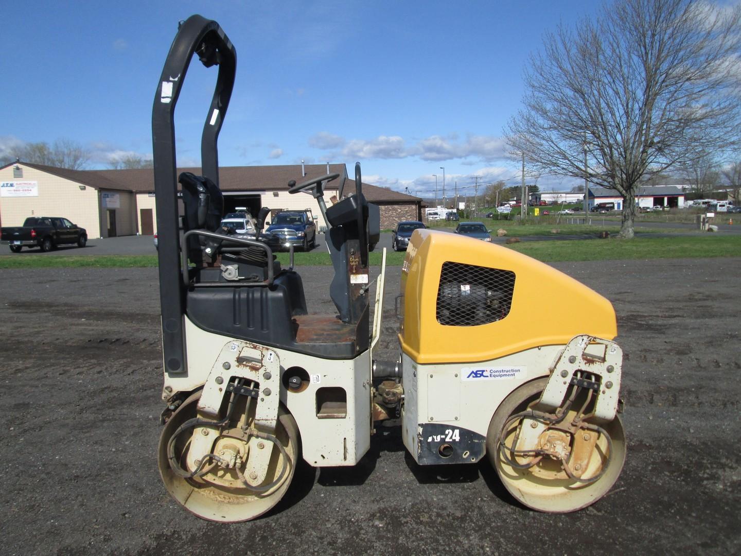 2007 Volvo DD24 Double Drum Vibratory Roller