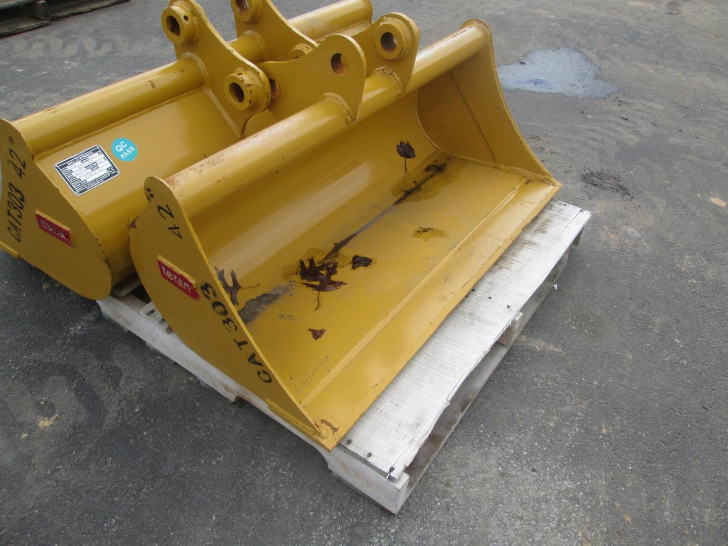 Teran 42" Excavator Bucket