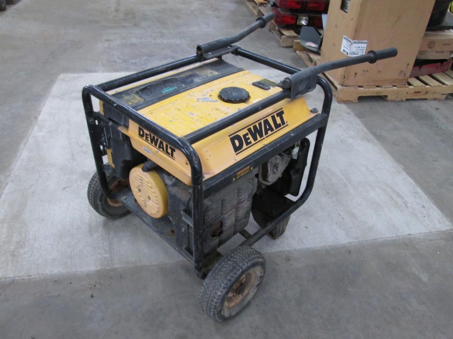 Dewalt DG4300 Portable Generator