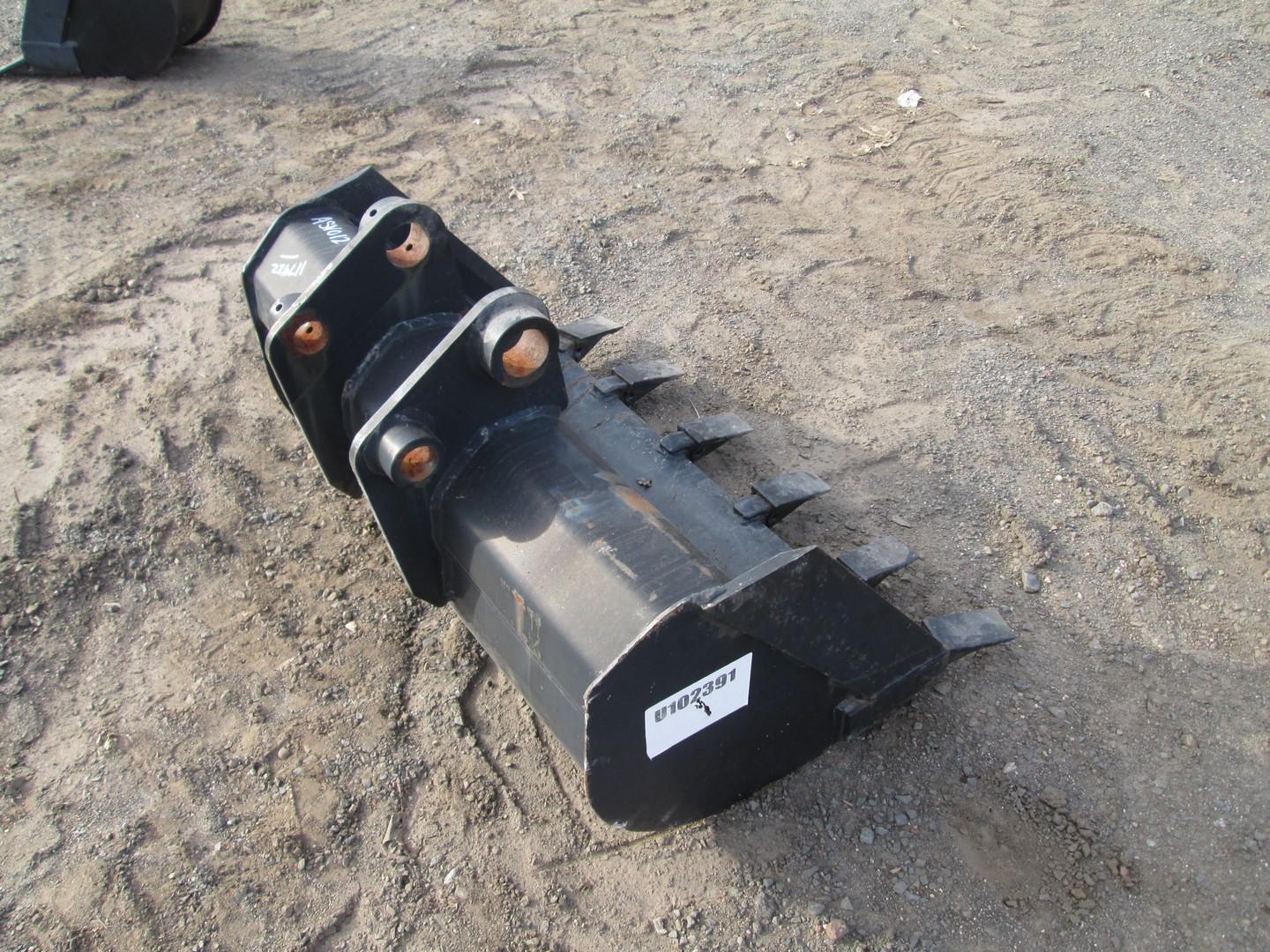 36" Mini Excavator Bucket With Teeth