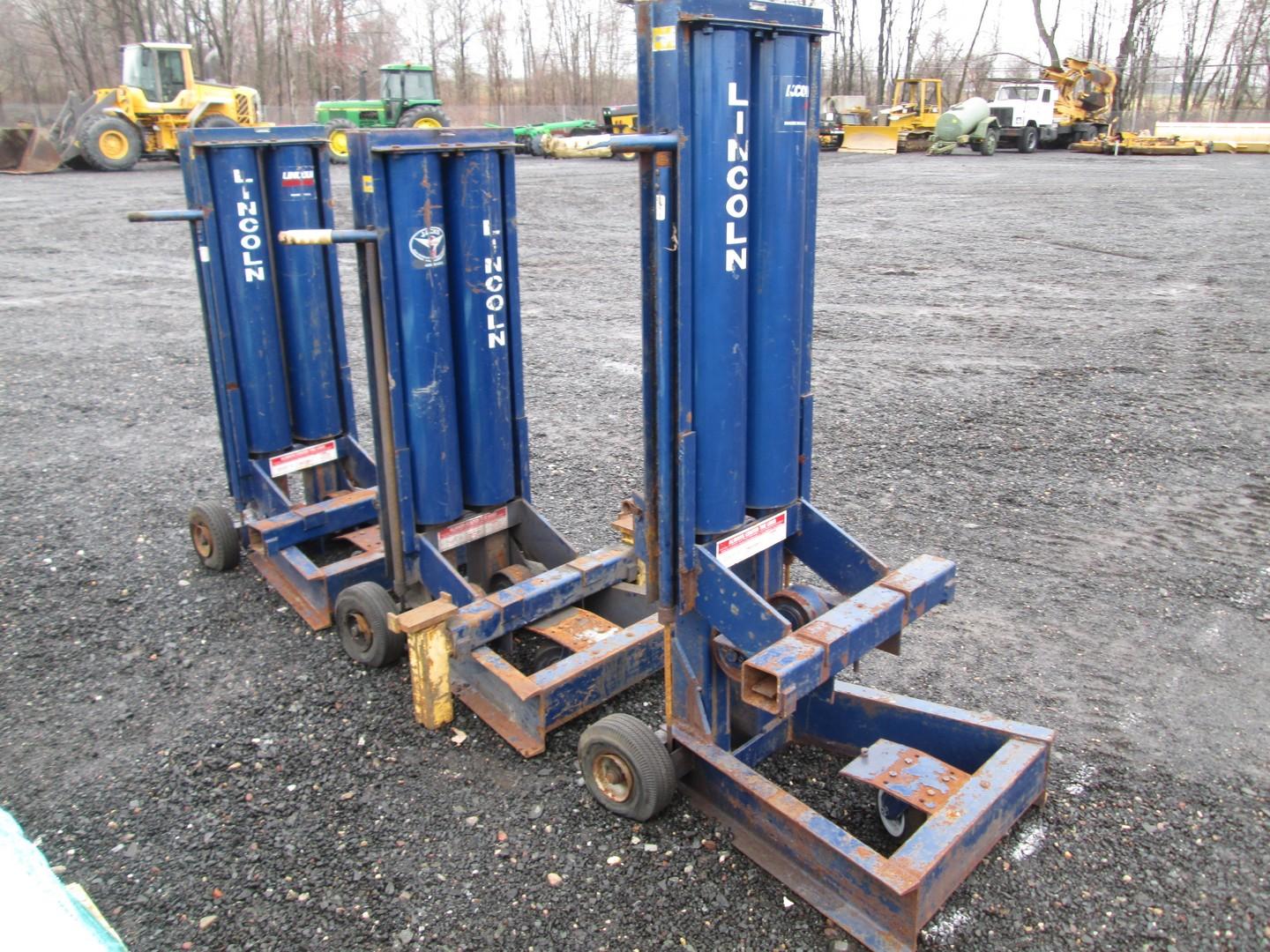 Quantity Of (3) Lincoln Bumper Jacks