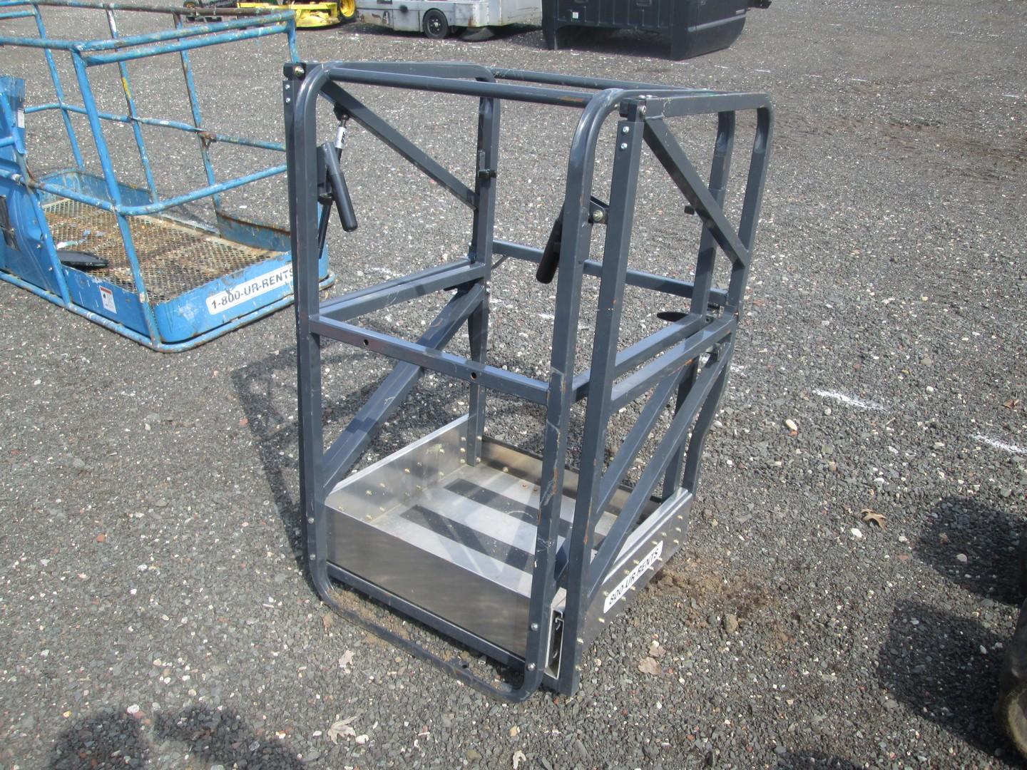 JLG Man Lift Basket