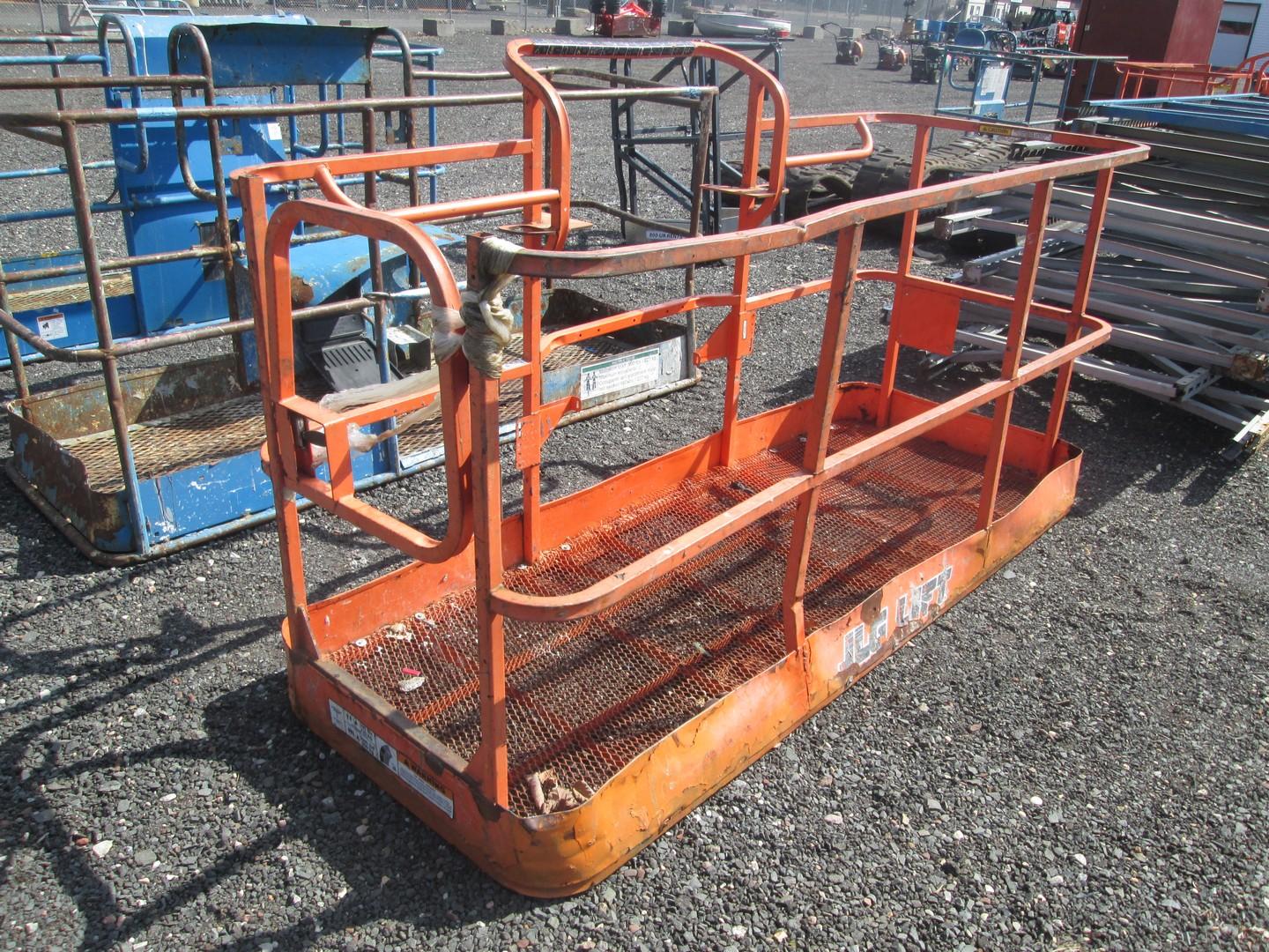 JLG Boom Lift Basket