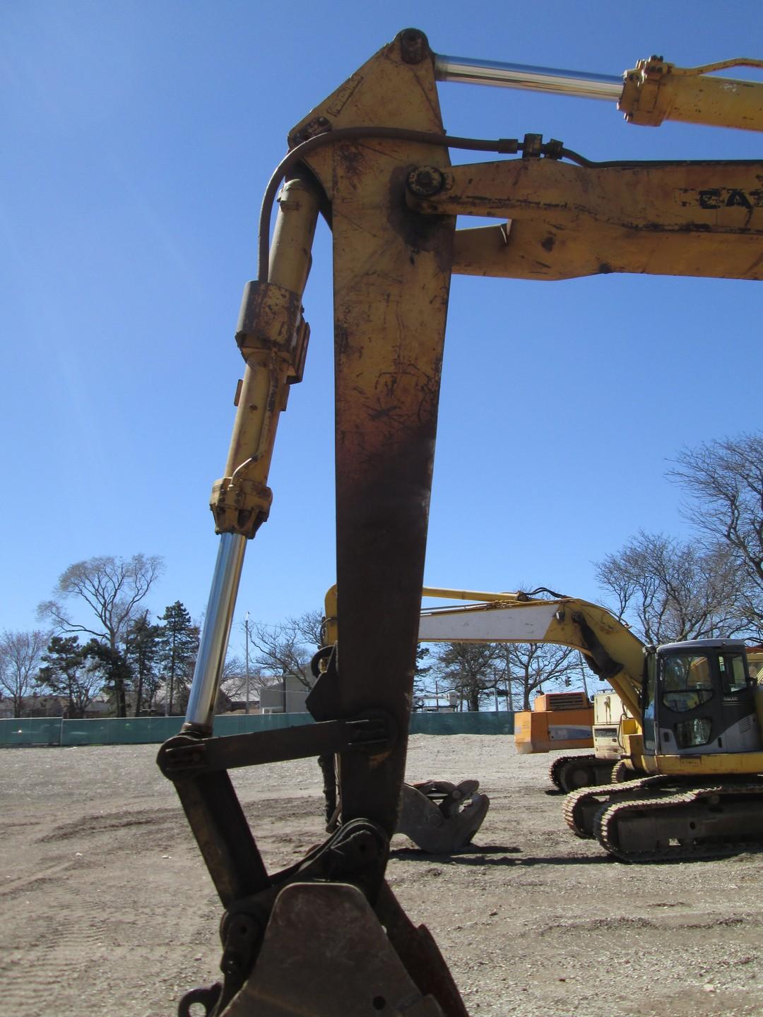 1979 Caterpillar 235 Hydraulic Excavator